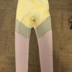 OUTDOOR VOICES LEGGINGS NEVER WORN